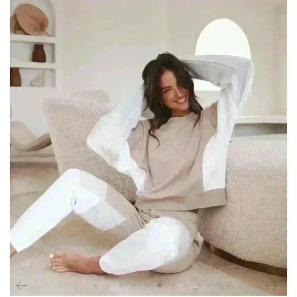 Feat Helen Owen‎ x Feat Tri-Colorblock Crewneck Size Large. Comfort, Lounge - Picture 1 of 9